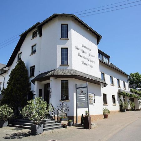 Weingut Matthias Dostert / Culinarium Hotel Nittel Ngoại thất bức ảnh